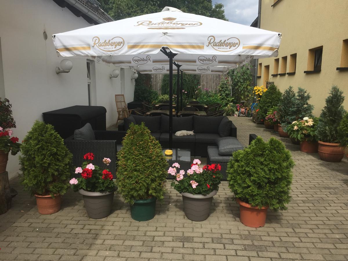 Hotel Schuetzenhaus Bruck  Esterno foto